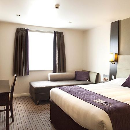 Premier Inn Inverness East Dış mekan fotoğraf