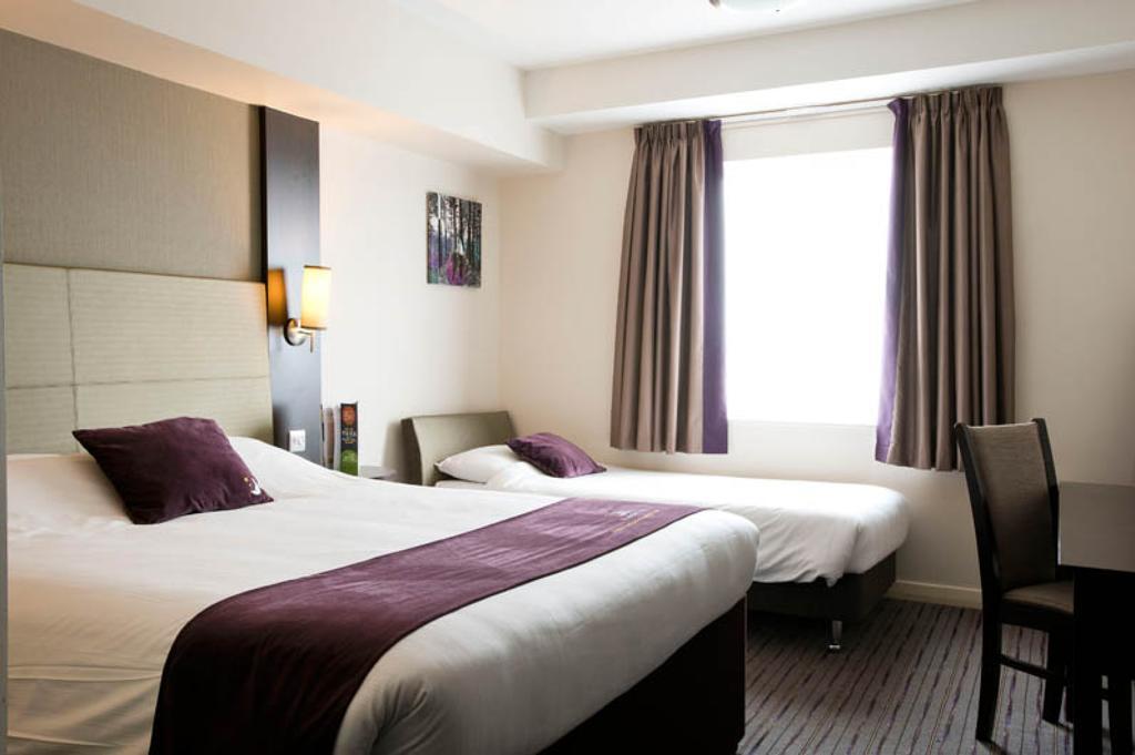 Premier Inn Inverness East Oda fotoğraf