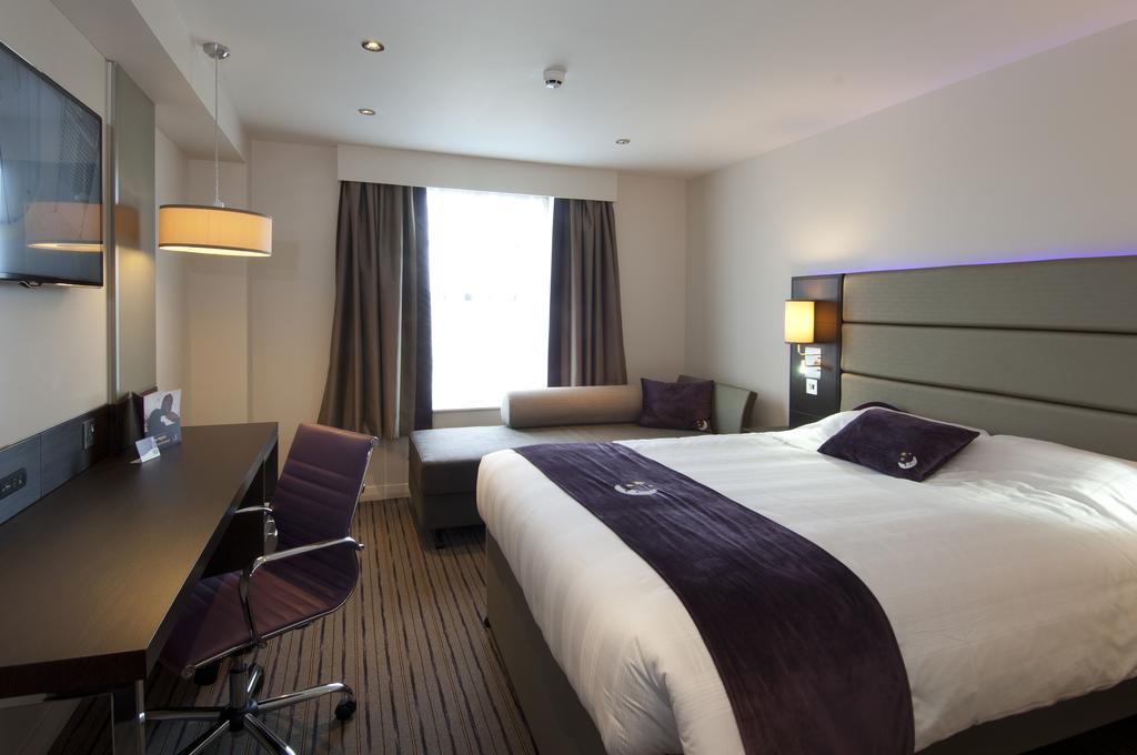 Premier Inn Inverness East Oda fotoğraf