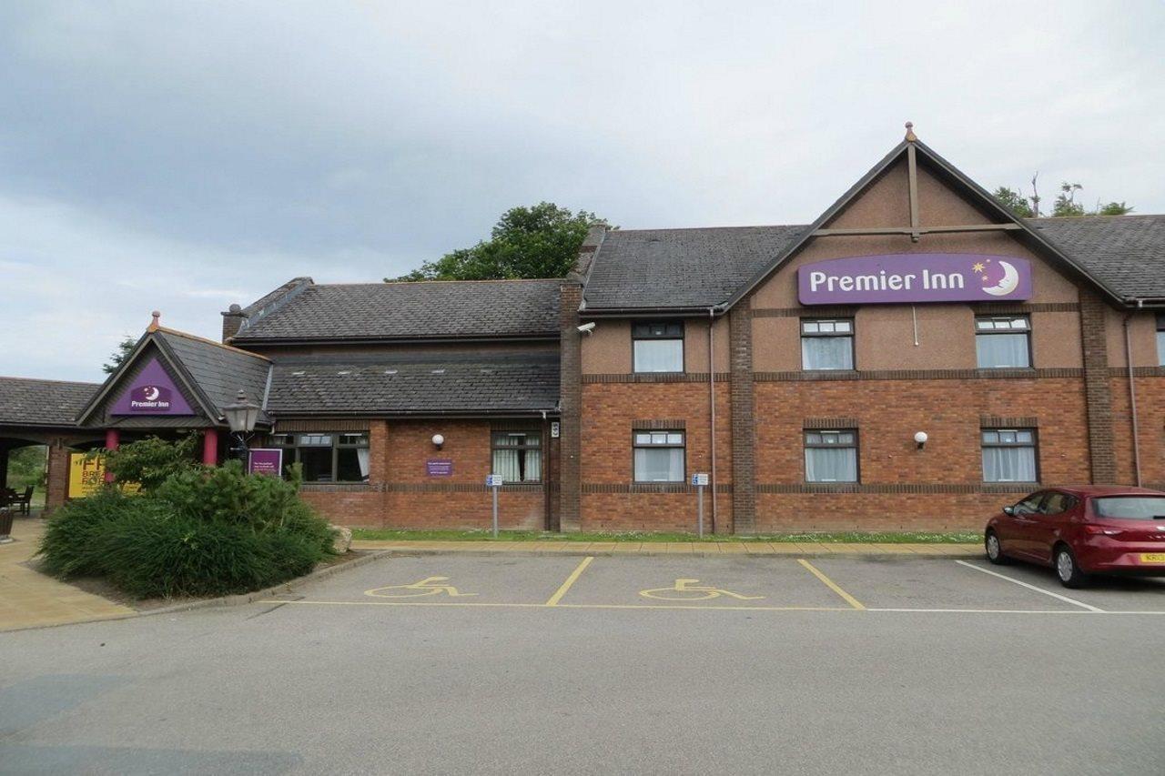 Premier Inn Inverness East Dış mekan fotoğraf